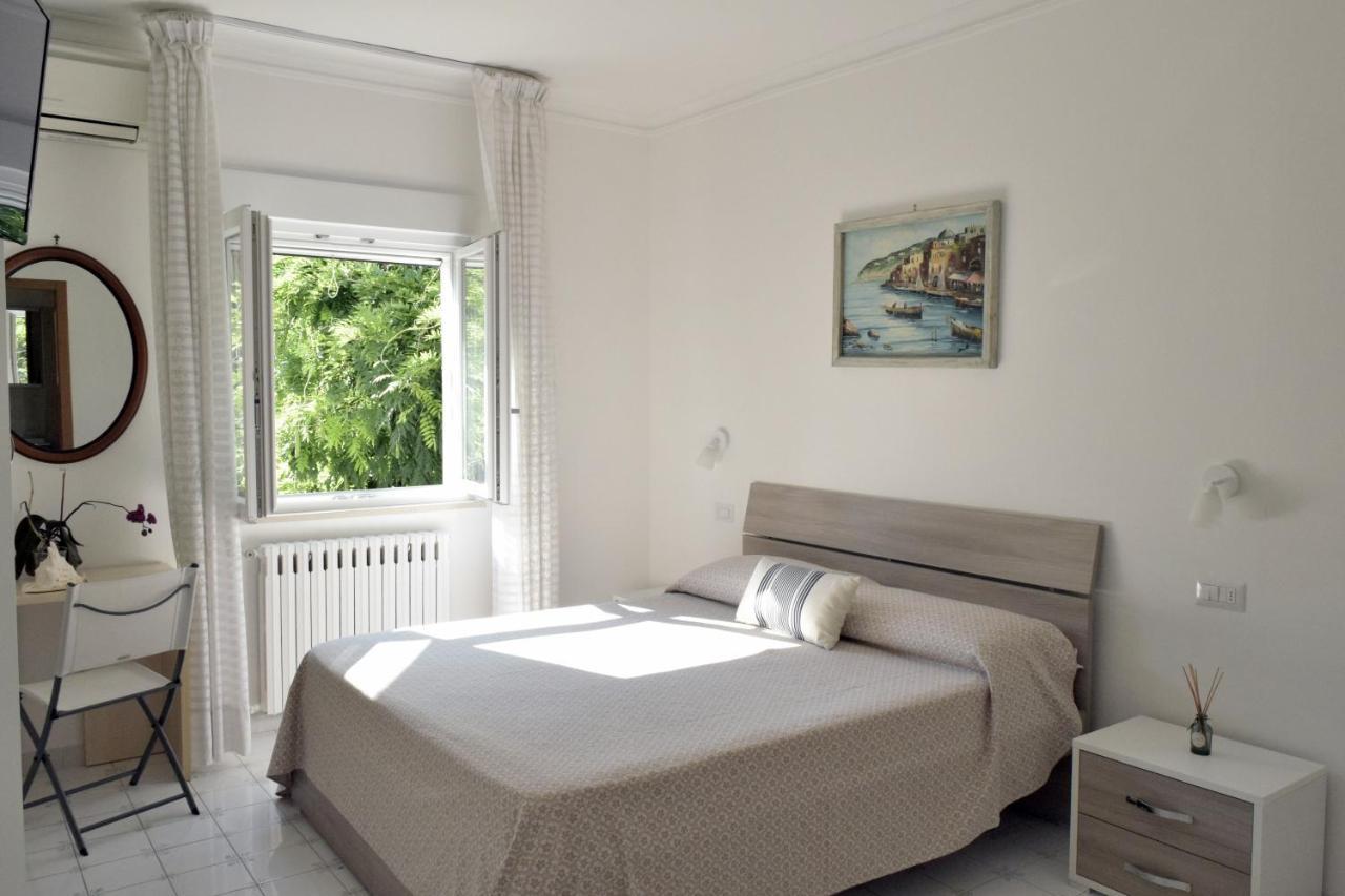 Capri Love Bed and Breakfast Anacapri  Esterno foto